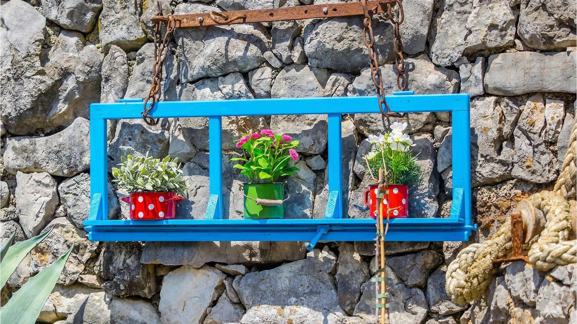 Nice Home In Cres With Wifi 0*,